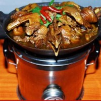 加盟铁锅柴鸡火锅-炖鸡火锅值得信赖