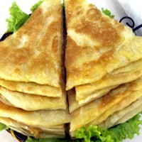 饼类食品改良剂--改善面团的可塑性延展性油饼体积膨松口感柔软