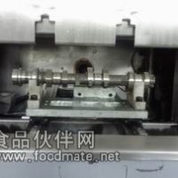凸轮轴内孔去毛刺清洗机