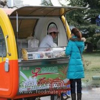 金色惠民玻璃钢早餐车，无烟早餐车，多功能早餐车