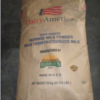 美国DA脱脂奶粉