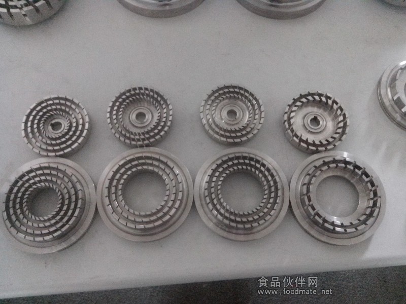 小型管线式分散机