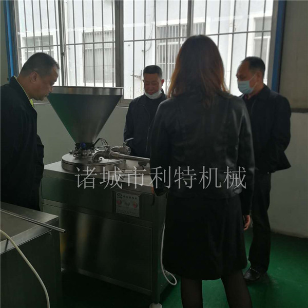 灌肠机