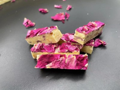 传统手工熬制牛轧糖奶糕 牛皮糖 花生酥图1