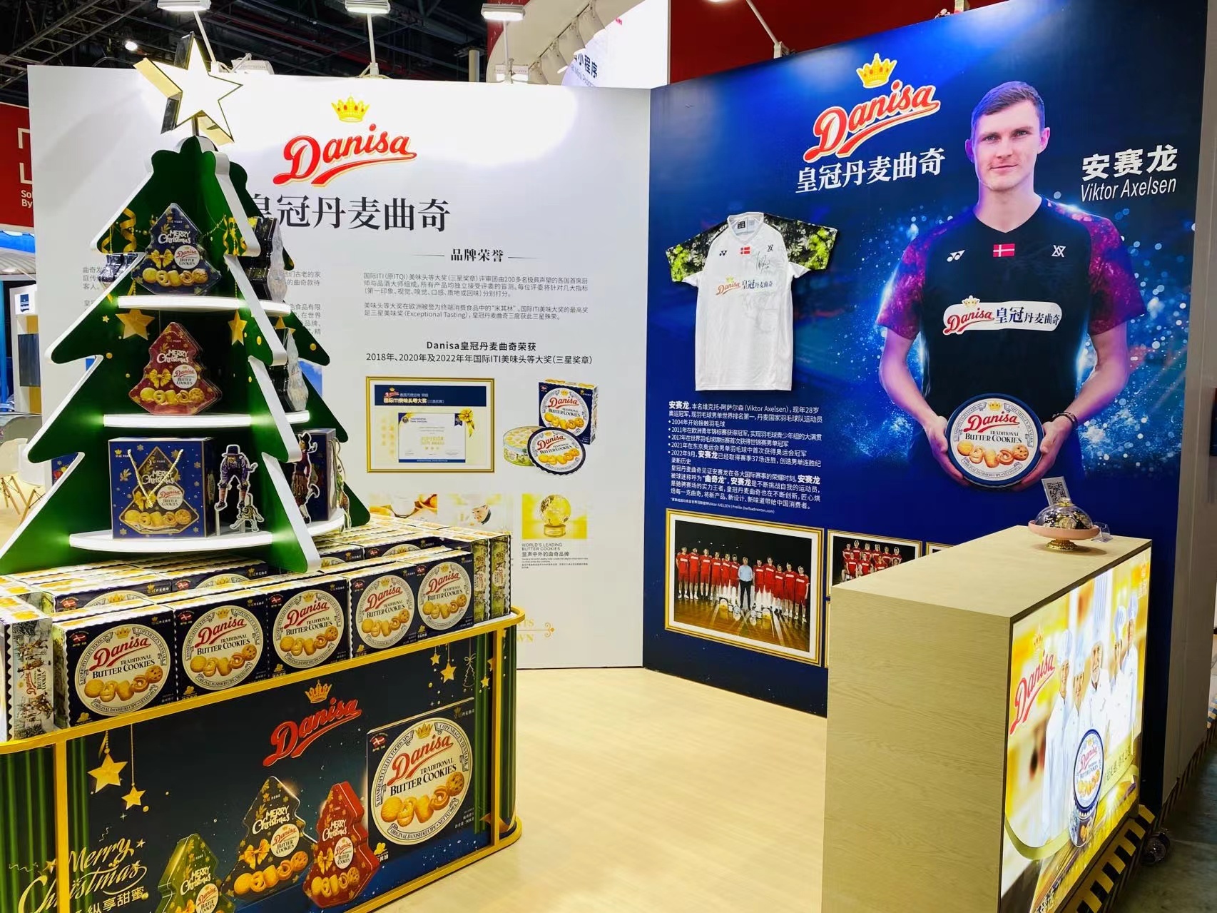 https://www.shijieshipin.com/file/upload/202211/10/152034431.jpg