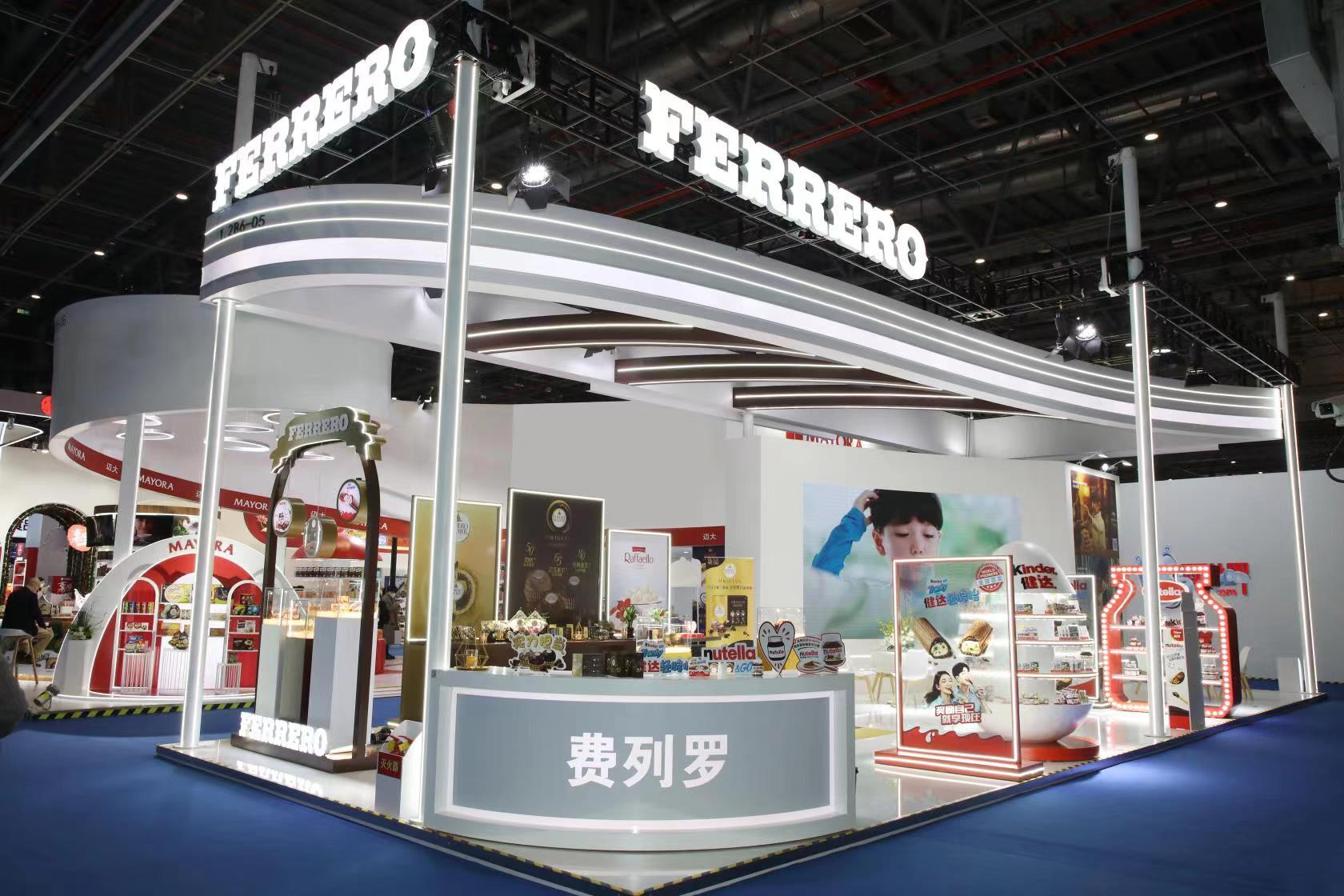 https://www.shijieshipin.com/file/upload/202211/10/152037801.jpg